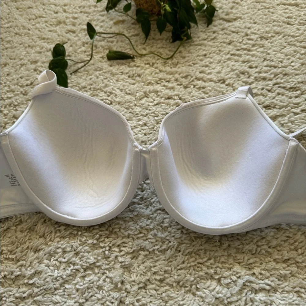 Calvin Klein White Underwire Lightly Padded Bra 36DD